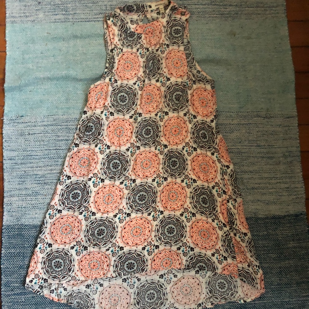 Cute pattern dress!